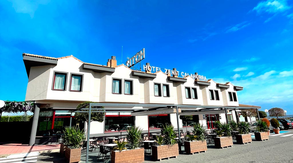 Fachada del Hotel Zenit Calahorra